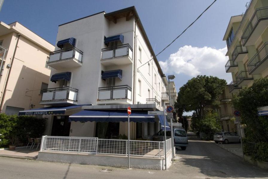 Hotel Annarita Rimini Exterior foto
